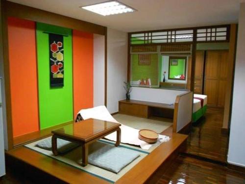 Thung Maha Mek Hotel | B.S. Court Hotel Sathorn