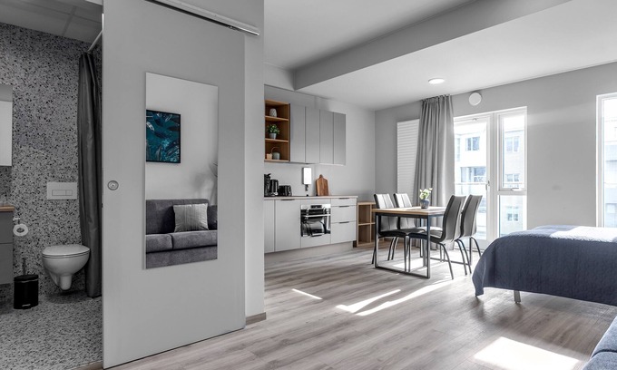 Hliðar Apartment | B18 Apartments
