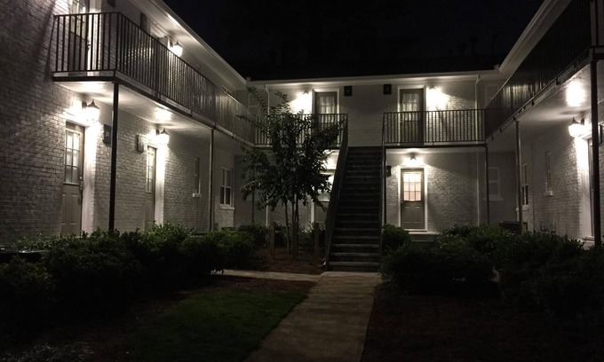 Brookwood Apartment | B1bc Affordable Hotel-alternative Perfect for Long Term Stay