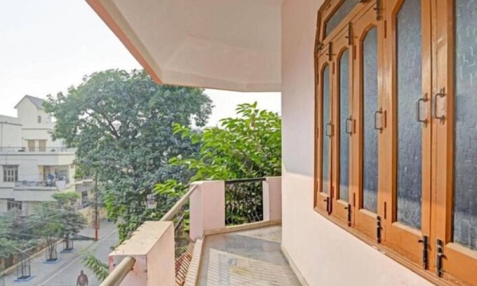 Varanasi House | Baba Paying Guest House
