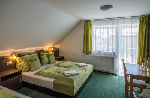Balatonfured House | Babi Guesthouse - Babi Vendégház