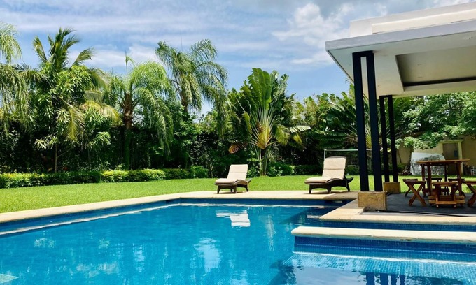 Cancun Hotel | Bacab Mansion
