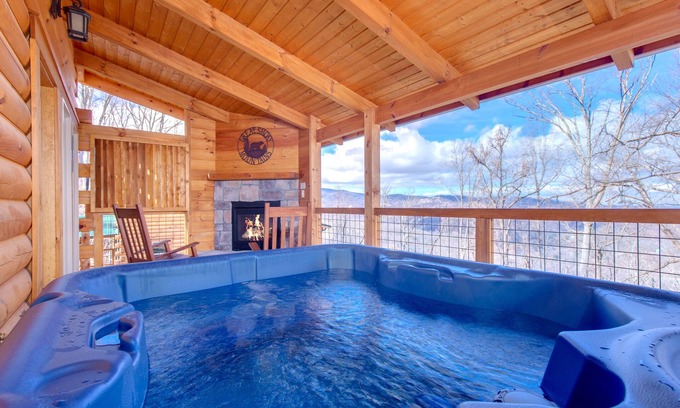 Gatlinburg Cabin | Back to Nature