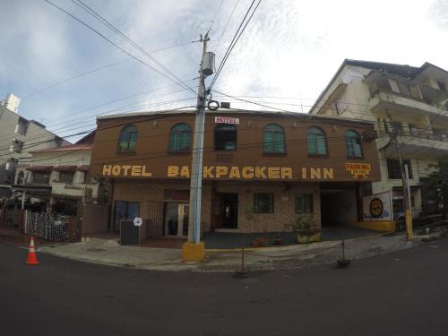 Calidonia Hotel | Backpacker Inn