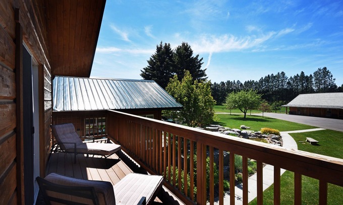 Columbia Falls Bed & Breakfast | Bad Rock Bed and Breakfast Inn
