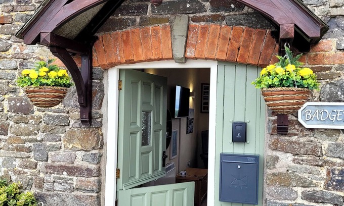 Stibb Cottage | BADGERS SETT, pet friendly, country holiday cottage in Kilkhampton