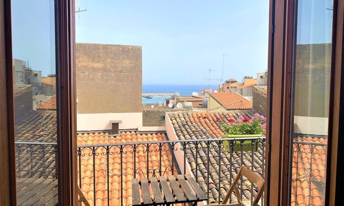 Castellammare del Golfo House | Badia Rooms & Breakfast