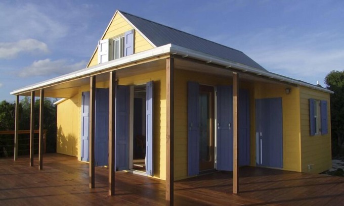 Gregory Town Cottage | Bahamas Sea Cliff Cottage