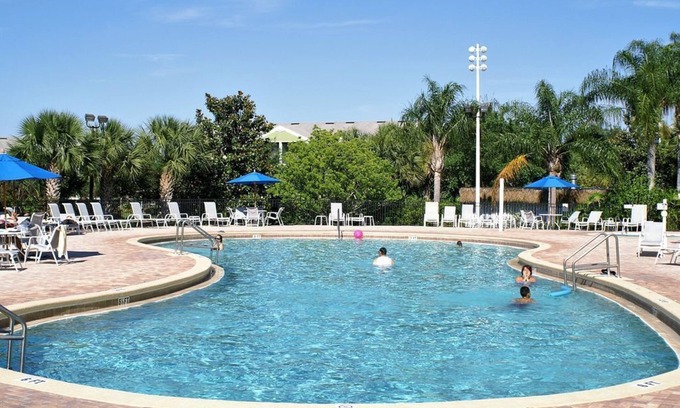 Lake Davenport Estates Condo | Bahama Bay Caribbean Island themed resort of near to Disney