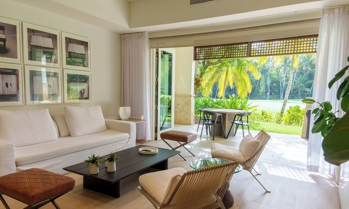 Herreras Apartment | Bahia Beach Ground Level 2BDRM- Contemporary Luxurious Villa Chic