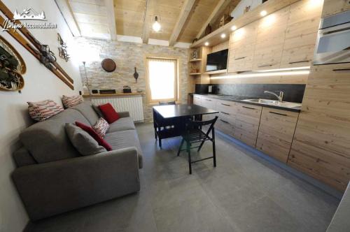 San Rocco Apartment | Baita Carosello Apt 6 by Livigno Accomodation