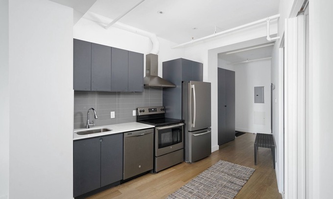 International District Apartment | Bakan - Gem in the city : MODERN 1BD in Old/DT