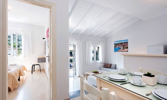 Kassiopi Apartment | Balaris Apartments