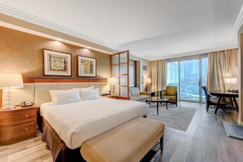 Las Vegas Apartment | Balcony Studio Signature MGM Great View No Resort Fees Free Valet Lazy River