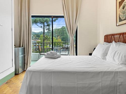 Abernessia Apartment | Balcony WiFi Cost Benefit Shopping Center
