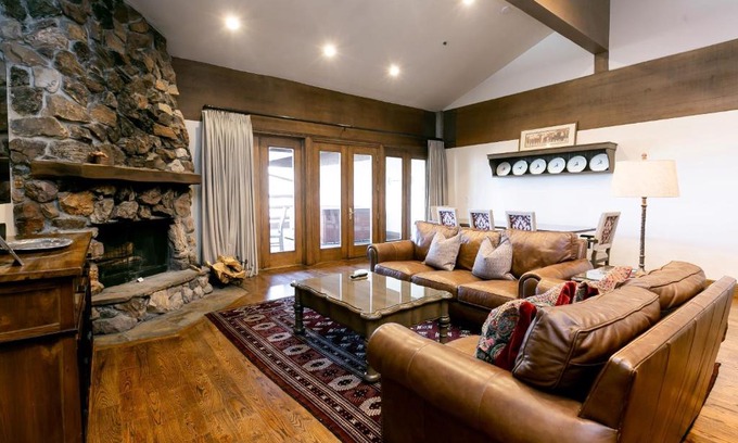 Deer Valley Apartment | Bald Eagle Two Bedroom apartment hotel