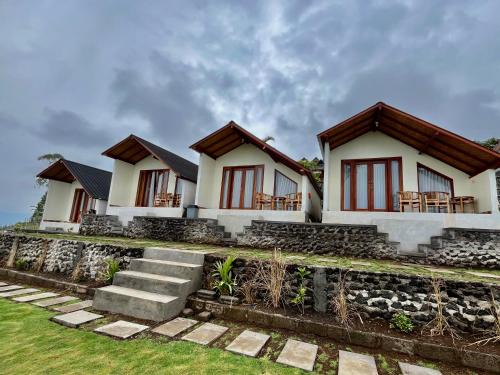 Songan House | Bali Sunrise Cabin