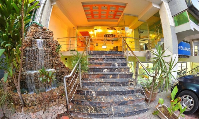 G-8 Sector Hotel | Ballagio Hotel
