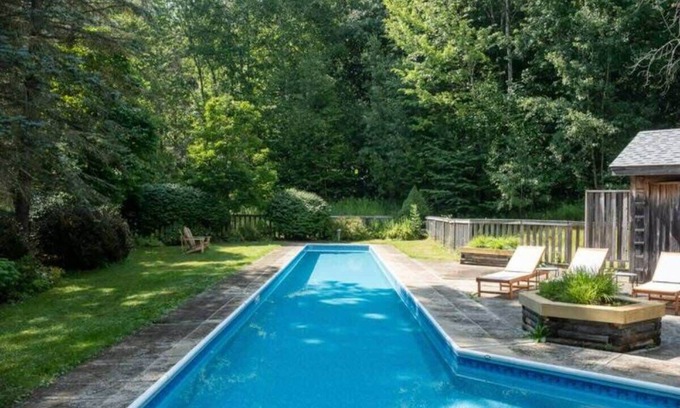 Arkville Ski Chalet | Balsam Mtn Lodge: Pool + Pond. 5 Mins to Belleayre