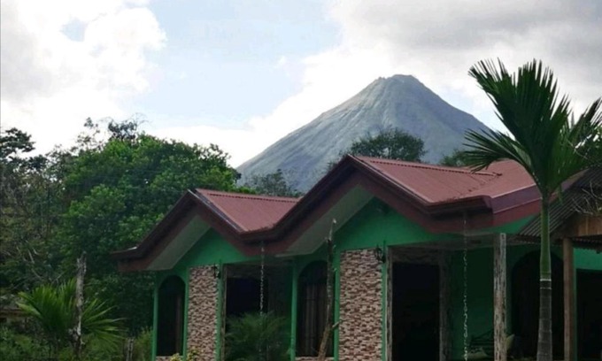 Barrio Pilo Apartment | Bamboo Arenal