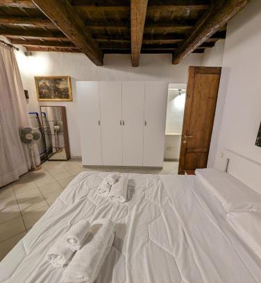 Isolotto Apartment | Bandinelli House
