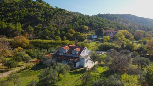 Skradin House | Banin