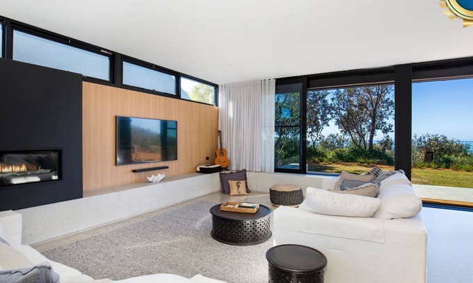 Culburra Beach House | Banksia - Absolute Beachfront