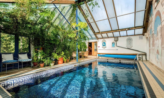 Dartmouth Cottage | Barberry Brook