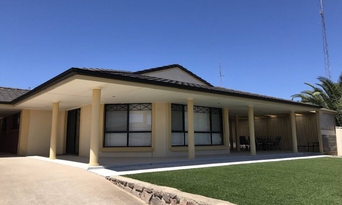 Wallaroo House | Barbican Close located in the Wallaroo Marina