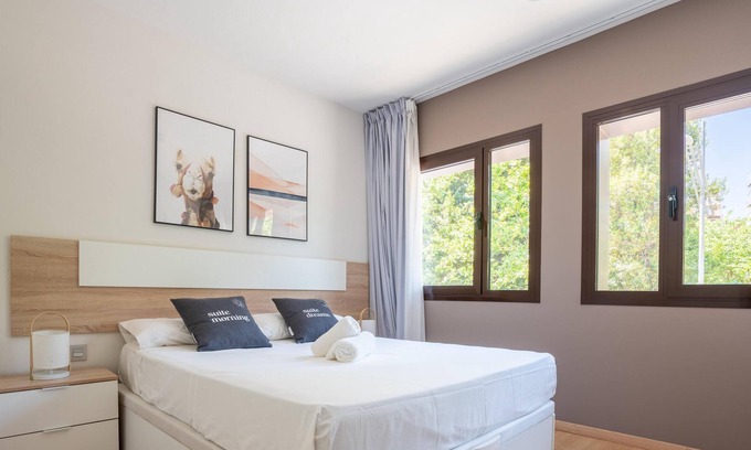 Sarria Apartment | Barcelona C. de Fontcoberta | Double Room