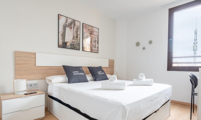 Sarria Apartment | Barcelona C. de Fontcoberta | Economy Double Room
