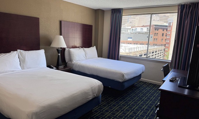 Fairlie-Poplar Historic District Hotel | Barclay Hotel Atlanta Downtown