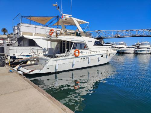 Sant Adria de Besos Boat Rental | Barco Barcelona