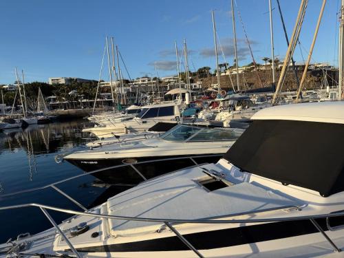 Puerto Calero Boat Rental | Barco Puerto Calero