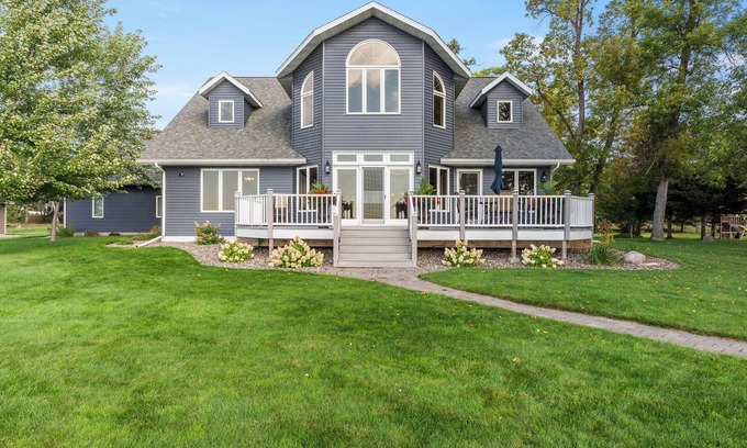 Brainerd Cabin | Barefoot Beach House