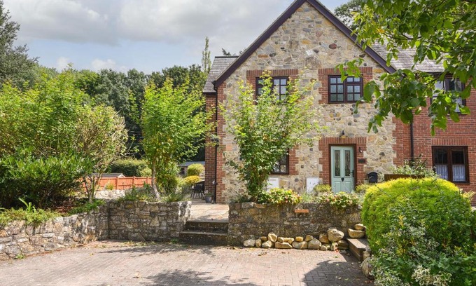 Smallridge House | Barley Cottage