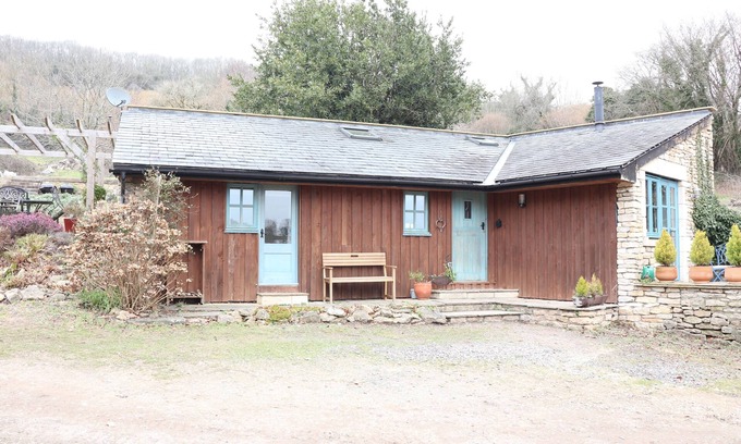 Bath House | Barn In Beautiful Rural Location 4 Miles From The City Of Bath