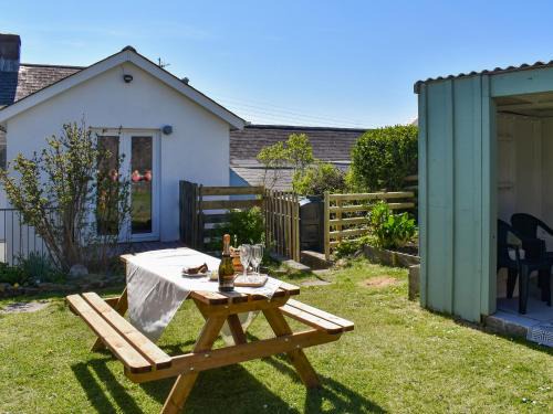 Hartland House | Barnhayes