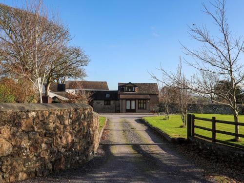 Llanfairpwllgwyngyll House | Barras Cottage