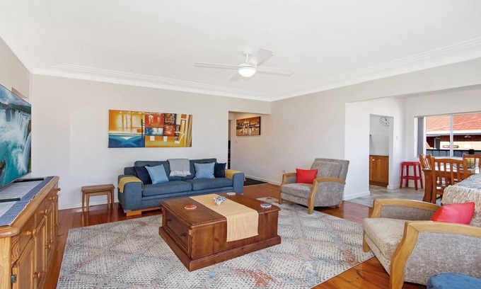 Woy Woy House | Barwell Cottage Woy Woy