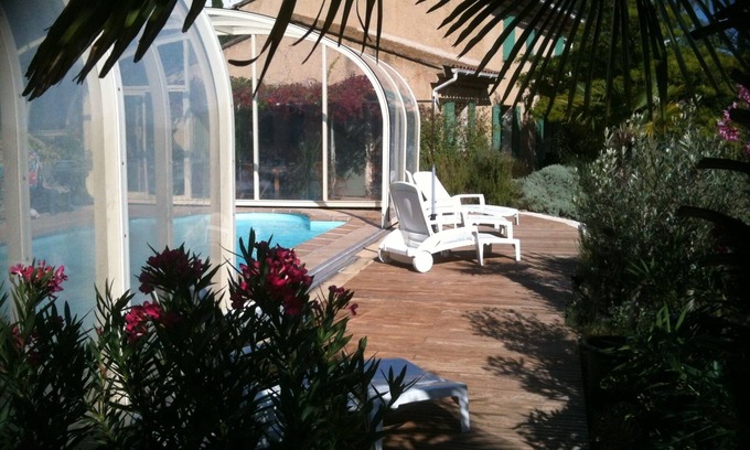 Saint-Saturnin-les-Apt House | Bastide overlooking the Luberon and shelter on pool for 10/11 pers 1120/2200 €/week