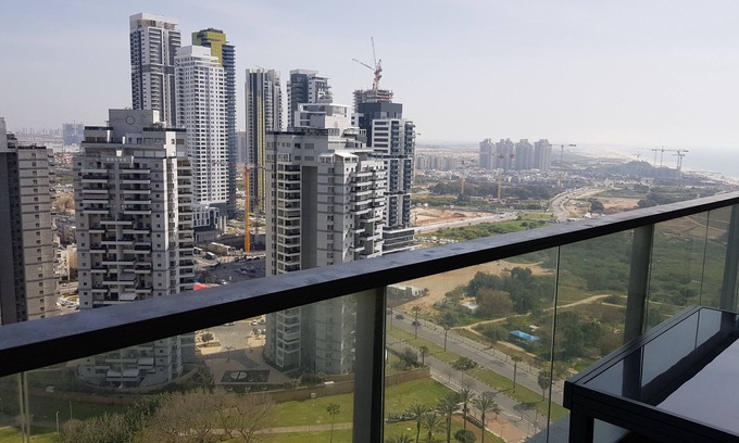 Bat Yam Condo | Bat Yam Sea view 3 bedrooms-Luxury