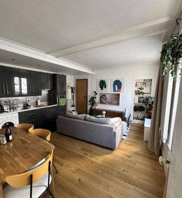 Epinettes Apartment | Batignolles-Montmartre/Mathieu
