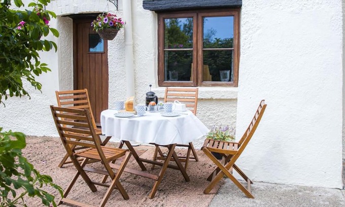 Worlington House | Batney Farm Cottage, Meshaw, South Molton
