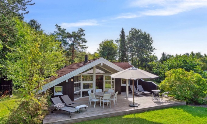 Holloselund House | "Batsha" - 350m from the sea by Interhome