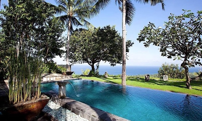 Senggigi Villa | Batulayar Villa - Ocean and Sunset Views