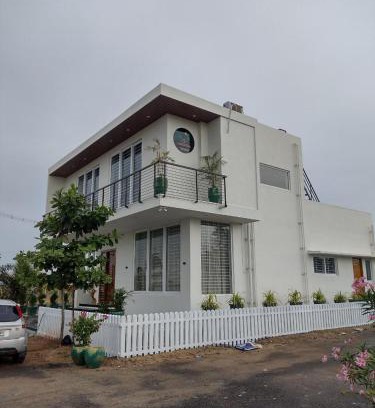 Tindivanam Hotel | Bay Bliss - ECR