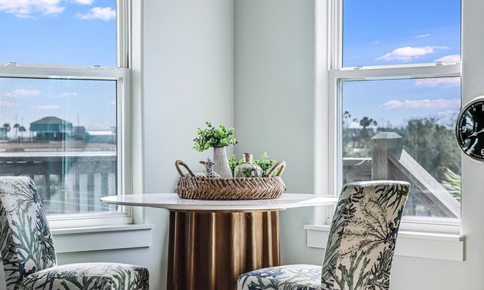 Rockport House | Bay Breeze 3 Bedroom Home by RedAwning