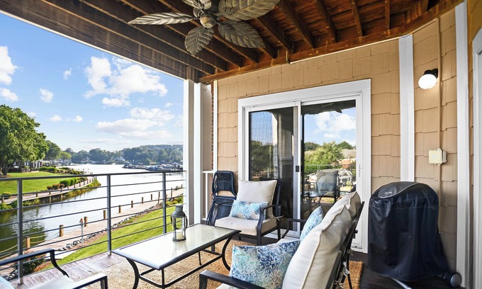 Cornelius Condo | Bay Breeze by SoCharm | Luxurious Waterfront Condo