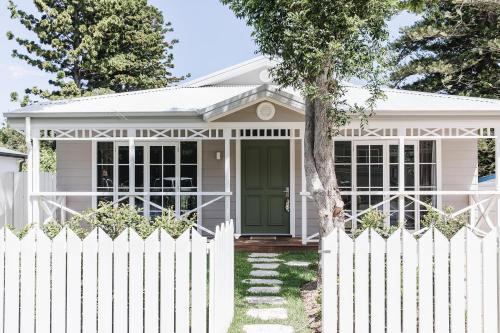 Patonga House | Bay Cottage